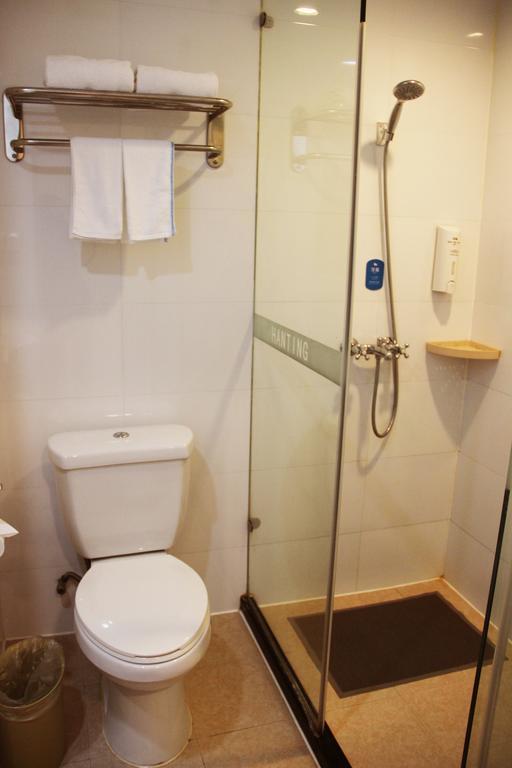 Hanting Hotel Weihai Government Room photo